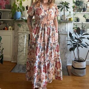 Maxi Anthropologie floral dress (Pockets!)